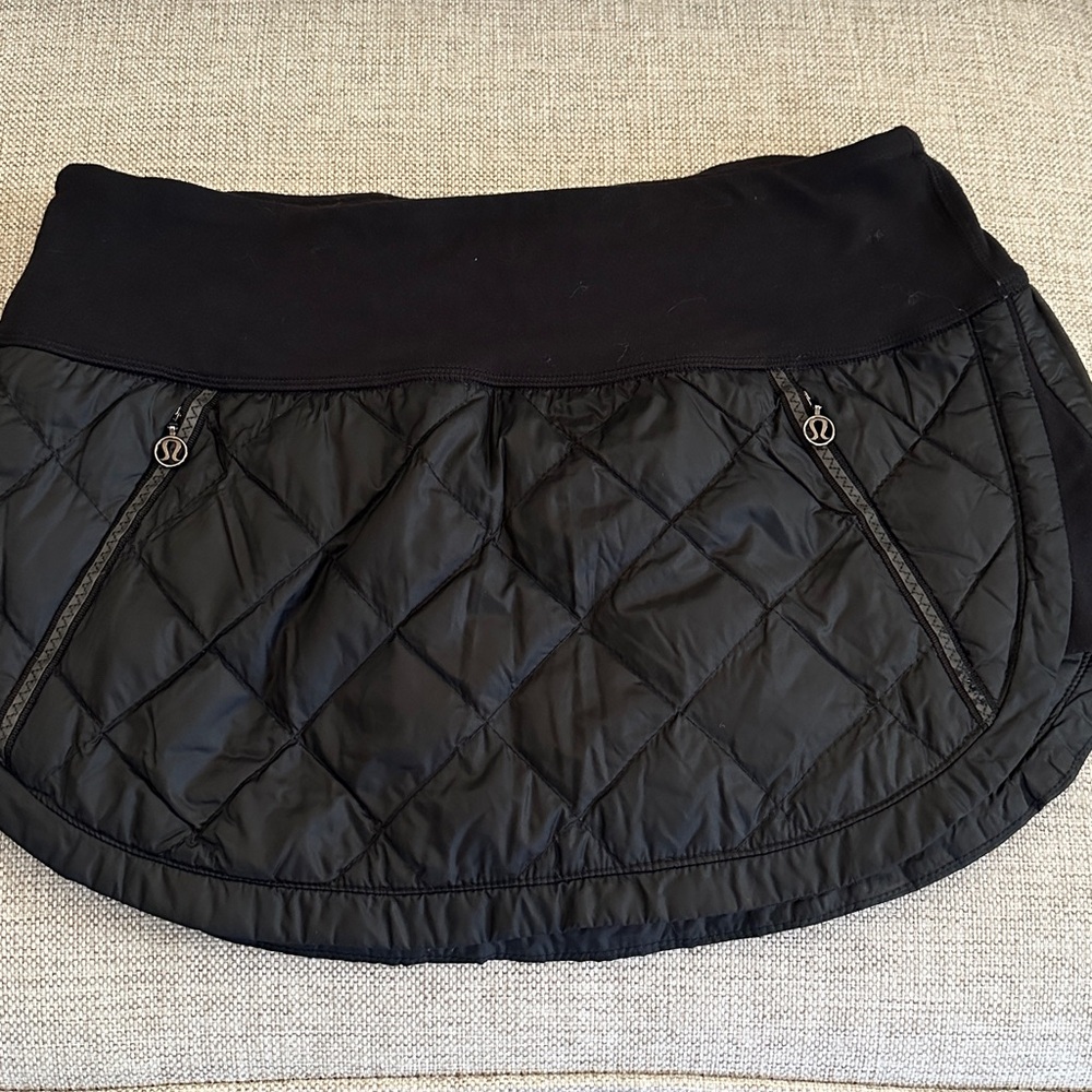 Lululemon Hot Cheeks Women's Skirt Size 6